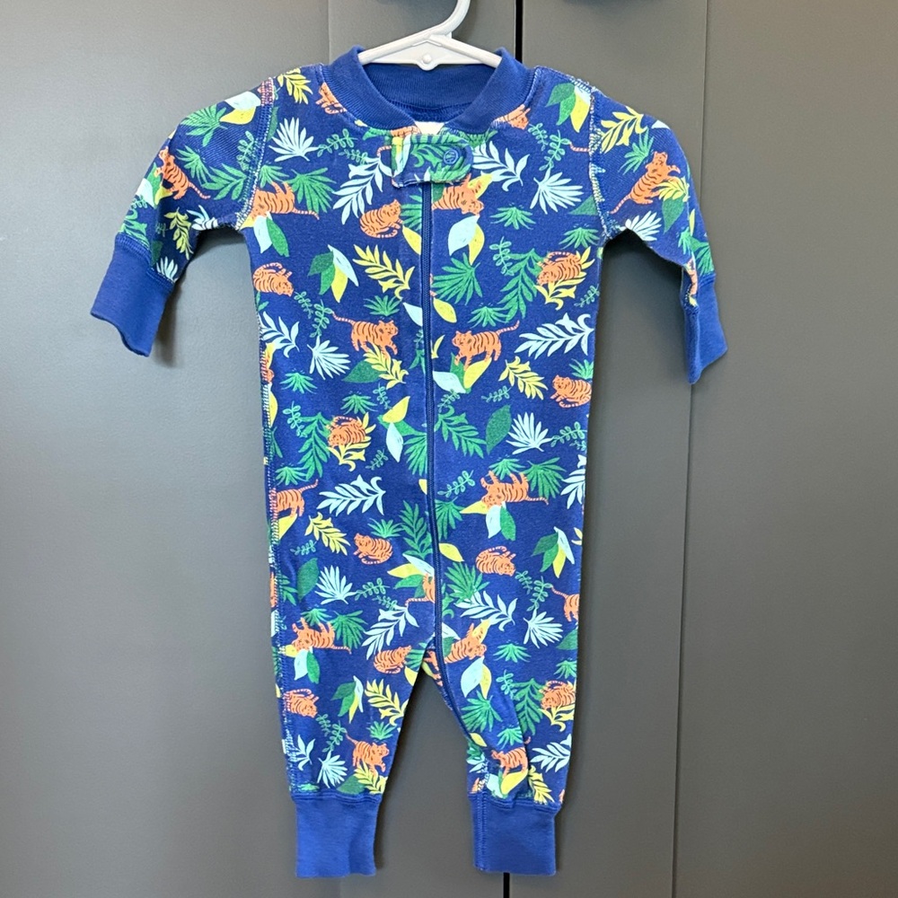 Hanna Andersson Tiger One Piece Zip Up Pajamas
